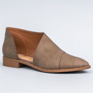 Mi.iM Freya Asymmetrical Leather Flats